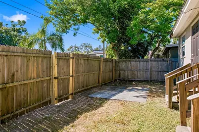 2834 Freemont Terrace S, Saint Petersburg, FL 33712 - Photo 15
