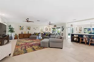 725 Del Oro Dr, Safety Harbor, FL 34695 - Photo 9