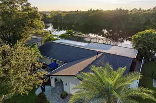 725 Del Oro Dr, Safety Harbor, FL 34695 - Photo 3