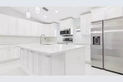 11108 Windpoint Drive, Tampa, FL 33635 - Photo 13