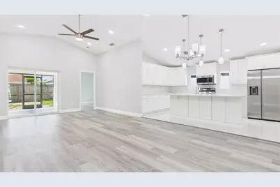 11108 Windpoint Drive, Tampa, FL 33635 - Photo 9