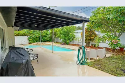 6782 33rd Avenue N, Saint Petersburg, FL 33710 - Photo 13