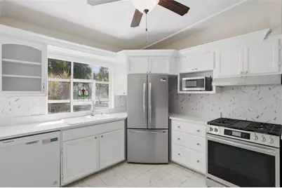 3021 Cr31, Clearwater, FL 33759 - Photo 9