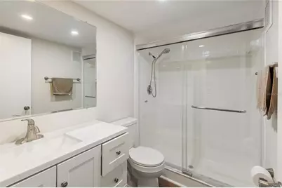 2650 Countryside Boulevard #B302, Clearwater, FL 33761 - Photo 11
