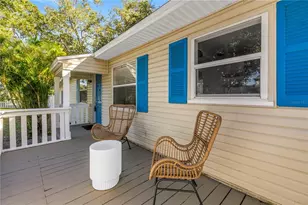 10804 Seminole Dr N, Saint Petersburg, FL 33708 - Photo 37
