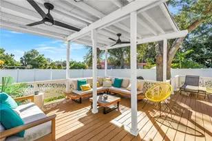 10804 Seminole Dr N, Saint Petersburg, FL 33708 - Photo 27