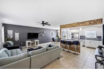4710 Travertine Drive, Tampa, FL 33615 - Photo 3
