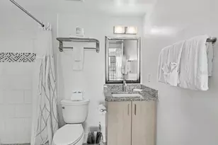 10091 Gulf Blvd, Treasure Island, FL 33706 - Photo 15