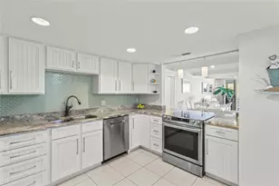 17920 Gulf Blvd, Redington Shores, FL 33708 - Photo 13
