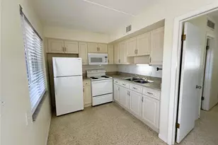 17688 Gulf Blvd, Redington Shores, FL 33708 - Photo 3