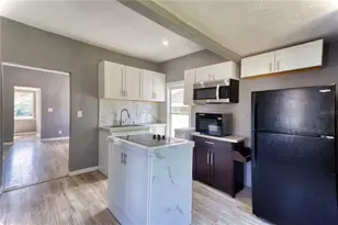 2627 17th Ave N, Saint Petersburg, FL 33713 - Photo 3