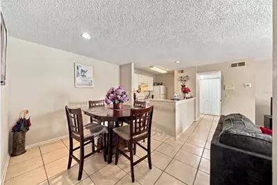 10020 Strafford Oak Court #914, Tampa, FL 33624 - Photo 9