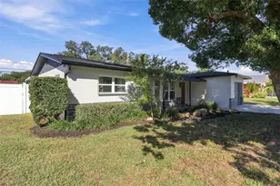 11218 116th St, Seminole, FL 33778 - Photo 25