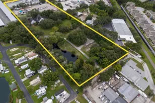 201 Old Oak Ln, Palm Harbor, FL 34683 - Photo 5