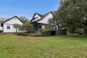201 Old Oak Ln, Palm Harbor, FL 34683 - Photo 15