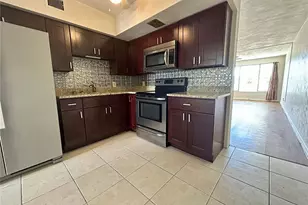 2454 Australia Way E, Clearwater, FL 33763 - Photo 7