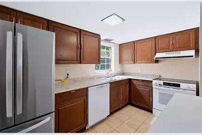 1124 85th Terrace N #D, Saint Petersburg, FL 33702 - Photo 21