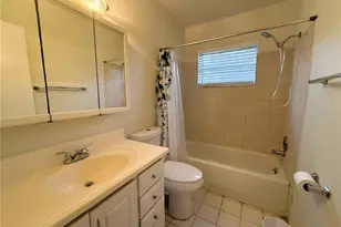 11083 Valencia Ave, Seminole, FL 33772 - Photo 15