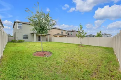 2109 Victorious Falls Avenue, Plant City, FL 33565 - Photo 21