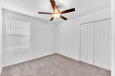 2109 Victorious Falls Avenue, Plant City, FL 33565 - Photo 17