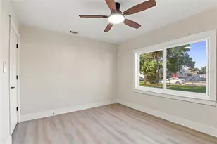 4540 Emerson Ave S, Saint Petersburg, FL 33711 - Photo 19