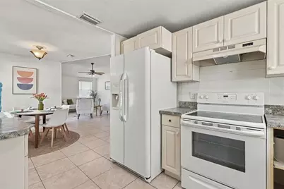 9608 Elgin Court, Tampa, FL 33615 - Photo 11