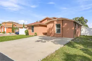 9608 Elgin Ct, Tampa, FL 33615 - Photo 3