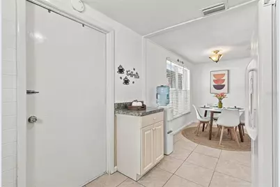 9608 Elgin Court, Tampa, FL 33615 - Photo 13