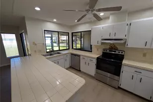 2215 W Shining Dawn Ln, Lecanto, FL 34461 - Photo 13