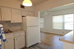 2386 Sumatran Way, Clearwater, FL 33763 - Photo 3