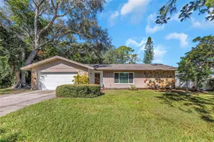 1926 Brae-Moor Dr, Dunedin, FL 34698 - Photo 1