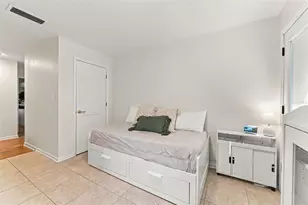 7203 N 13th St, Tampa, FL 33604 - Photo 39