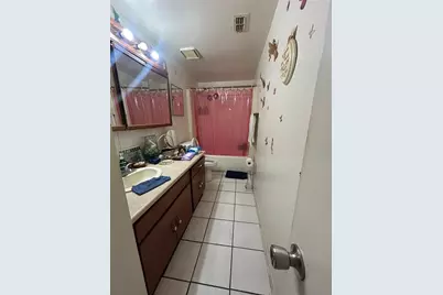 8906 Peppermill Court, Tampa, FL 33634 - Photo 17