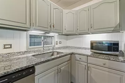 6147 Ridgewood Drive, Zephyrhills, FL 33542 - Photo 5