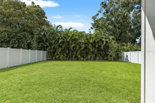 10144 Hodson Pl, Seminole, FL 33776 - Photo 27