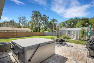 1615 Wilmar Ave, Tarpon Springs, FL 34689 - Photo 9