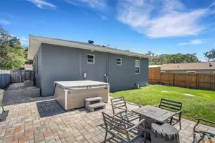 1615 Wilmar Ave, Tarpon Springs, FL 34689 - Photo 5