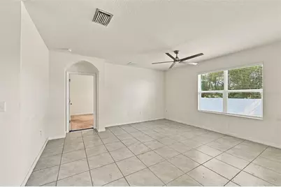 1702 Johnson Pointe Drive, Plant City, FL 33566 - Photo 35