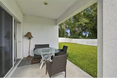 1702 Johnson Pointe Drive, Plant City, FL 33566 - Photo 7
