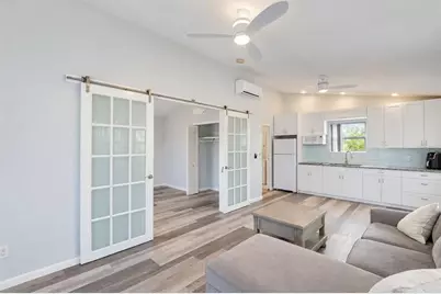 3219 46th Street N, Saint Petersburg, FL 33713 - Photo 67