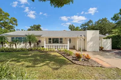 3219 46th Street N, Saint Petersburg, FL 33713 - Photo 1