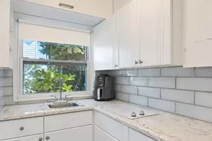3219 46th St N, Saint Petersburg, FL 33713 - Photo 25