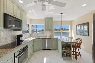 6100 Bahia Del Mar Circle #204, Saint Petersburg, FL 33715 - Photo 9