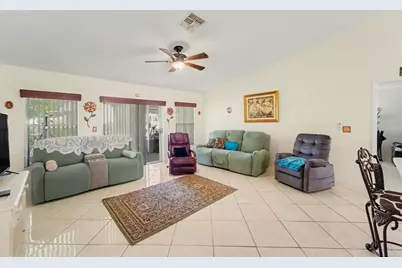 11189 Maderia Street, Spring Hill, FL 34609 - Photo 5