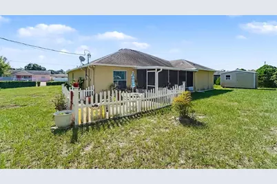 11189 Maderia Street, Spring Hill, FL 34609 - Photo 3