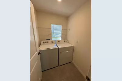 5586 Logan Cave Avenue, Wimauma, FL 33598 - Photo 15