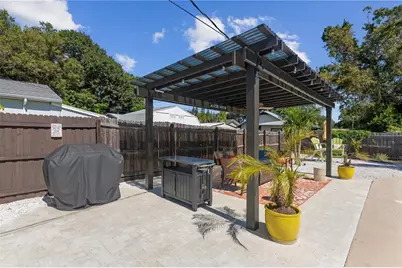 2326 44th Street S, Saint Petersburg, FL 33711 - Photo 31