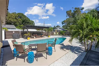 2326 44th Street S, Saint Petersburg, FL 33711 - Photo 37