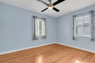 200 62nd St N, Saint Petersburg, FL 33710 - Photo 23