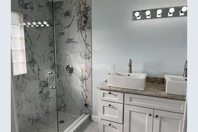 307 La Hacienda Drive, Indian Rocks Beach, FL 33785 - Photo 23